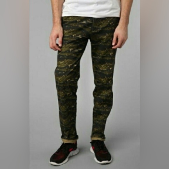 Koto Skinny Camo Pants from Urban Outfitters - Picture 1 of 5
